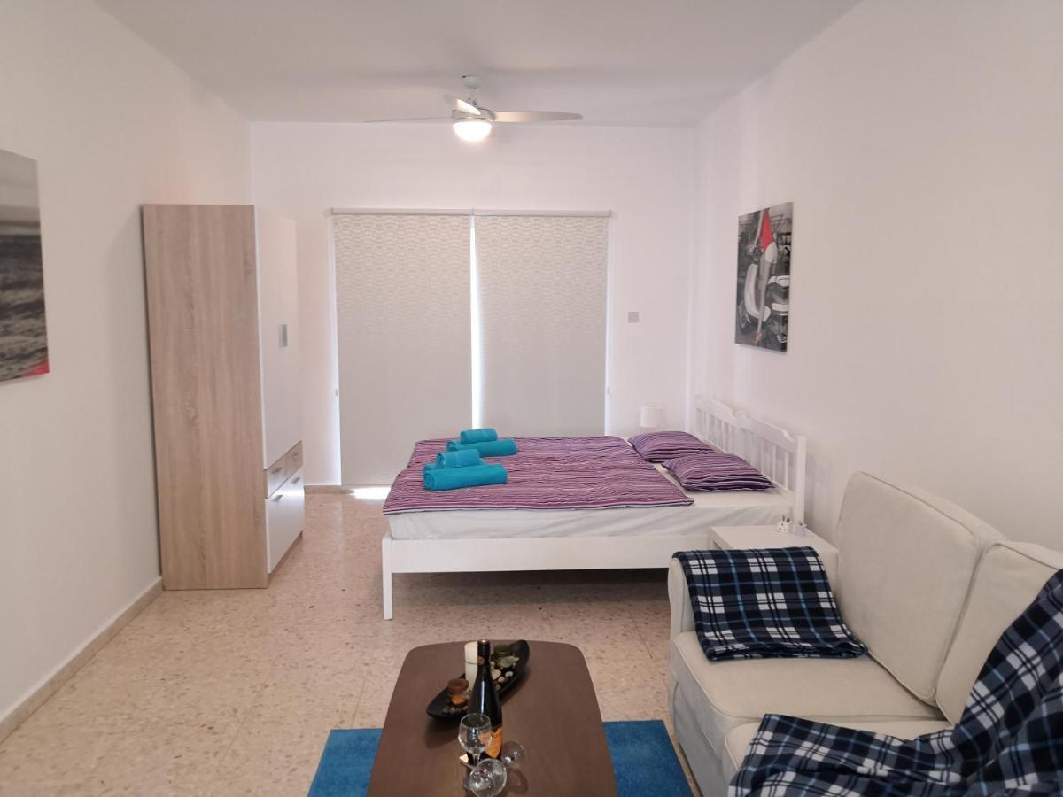Premium Beach Studio Wh 12 Apartment Polis Luaran gambar