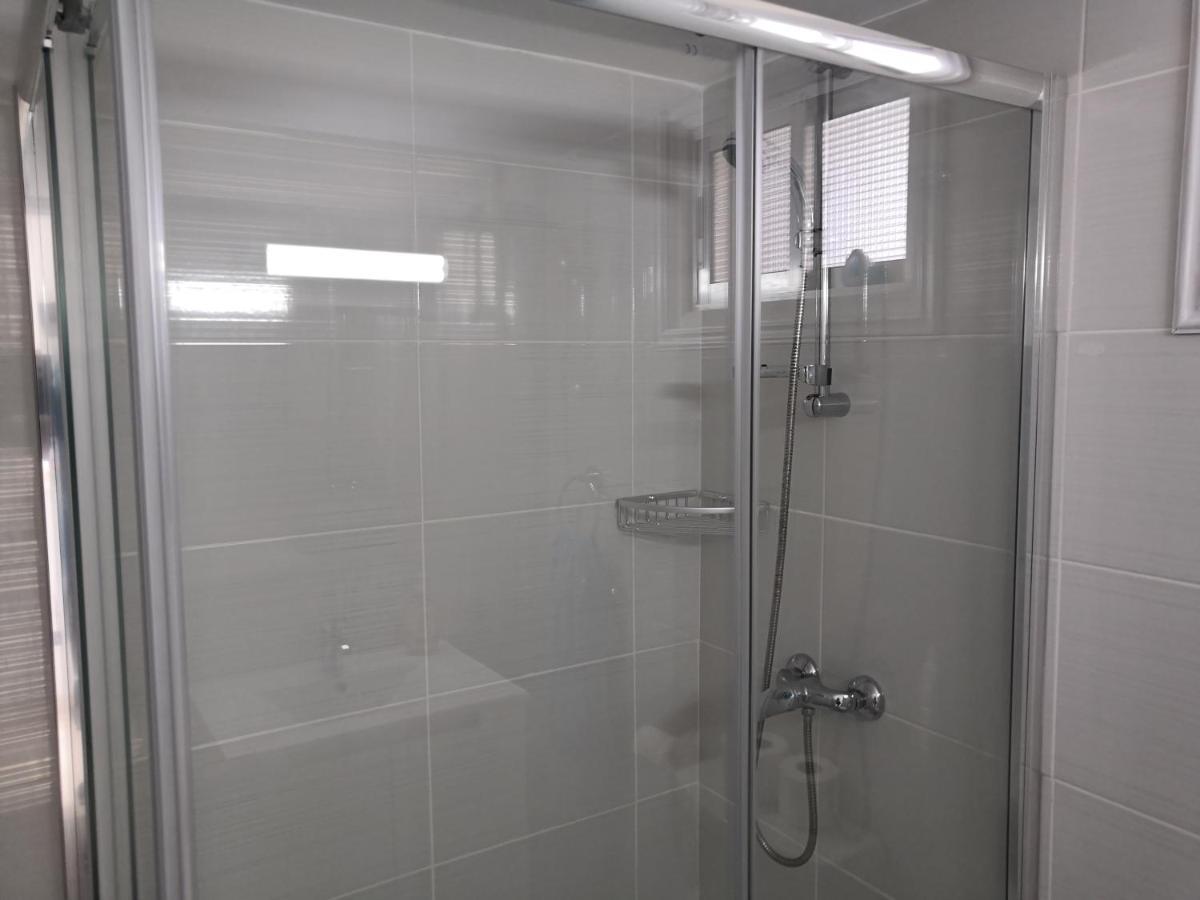 Premium Beach Studio Wh 12 Apartment Polis Luaran gambar